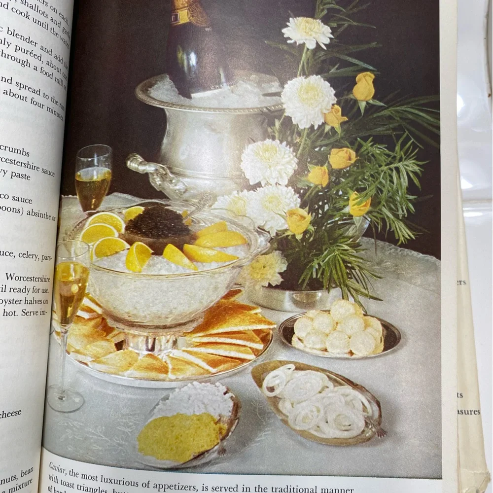 Vintage New York Times Cookbook, Craig Claiborne, Copyright 1961